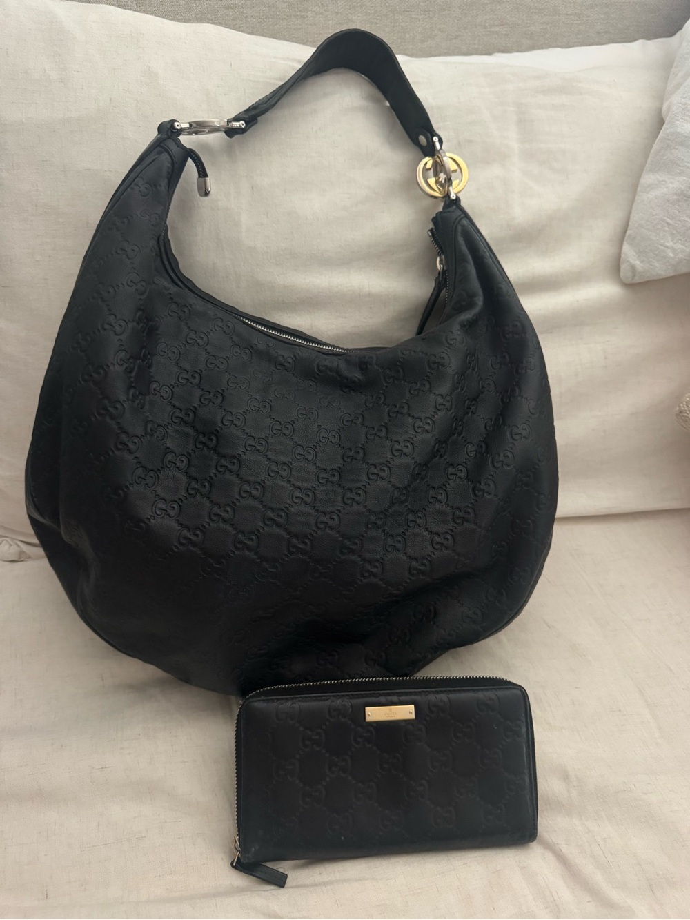 Gucci Black Embossed Leather Hobo Bag with Matching Wallet